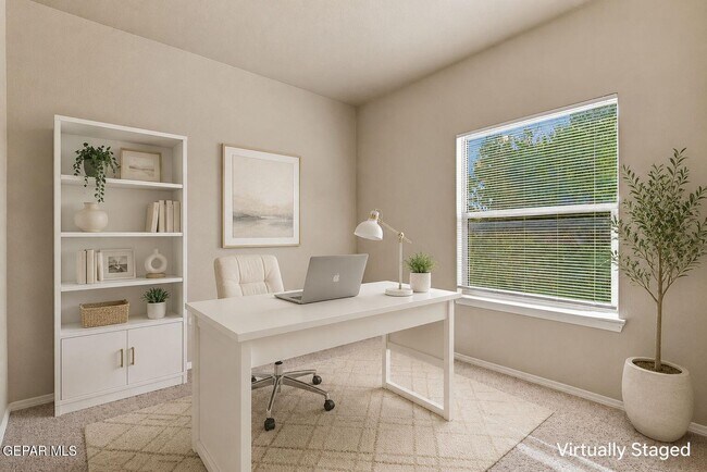Building Photo - 641 Bariloche Dr