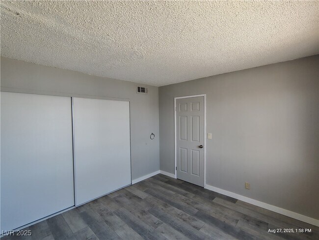 Building Photo - 3663 Kolendo Ct