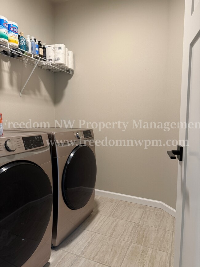 Building Photo - 17315 Pendleton St SW