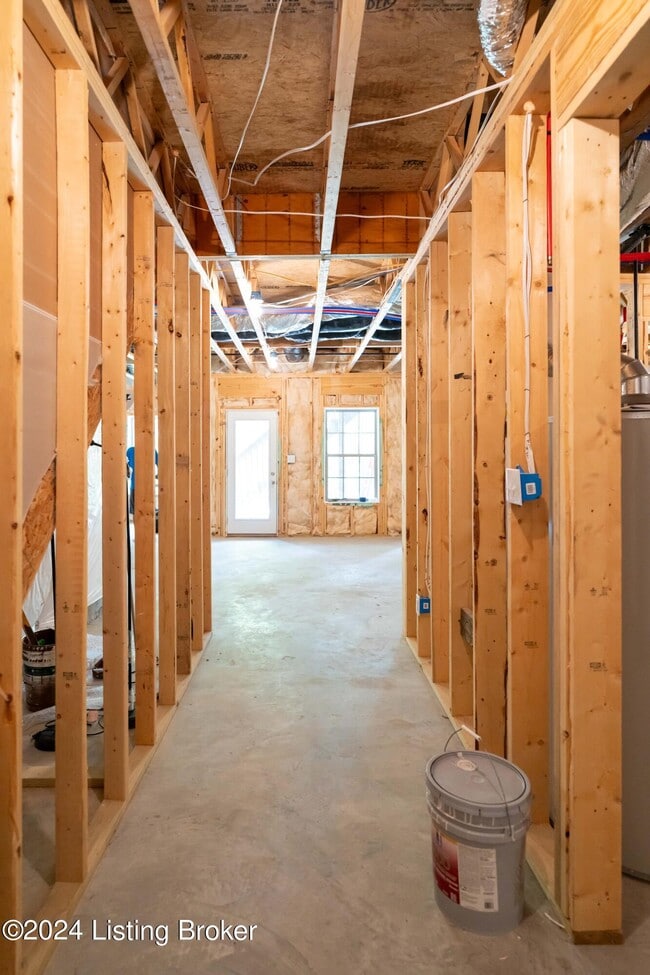 Building Photo - 213 Belden Trl