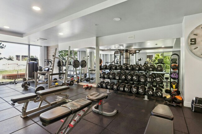 Building Photo - 38 N Almaden Blvd