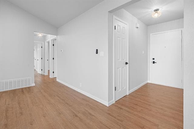 Building Photo - 414 Hallmark Dr