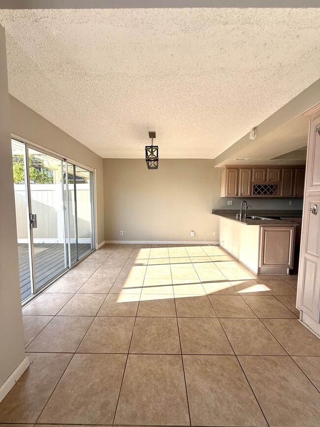 Building Photo - Welcome to your beautifully upgraded home ...