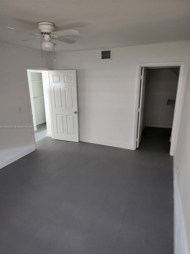 Building Photo - 14240 NW 22nd Ave