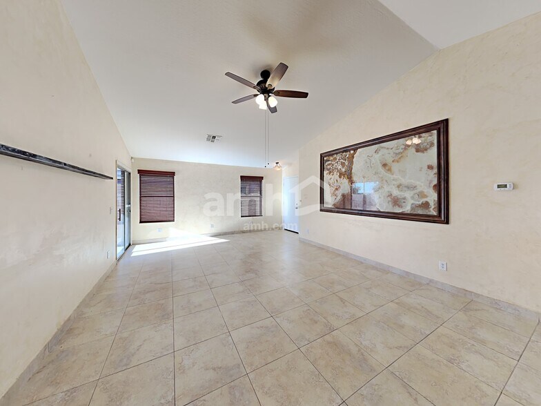Building Photo - 23809 N 117th Dr