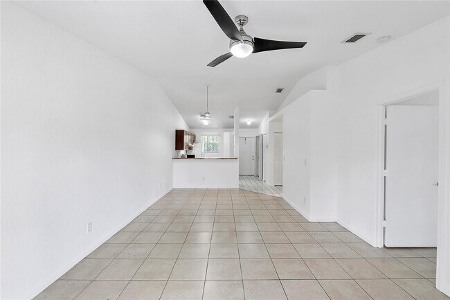 Building Photo - 3562 NW 91st Ln