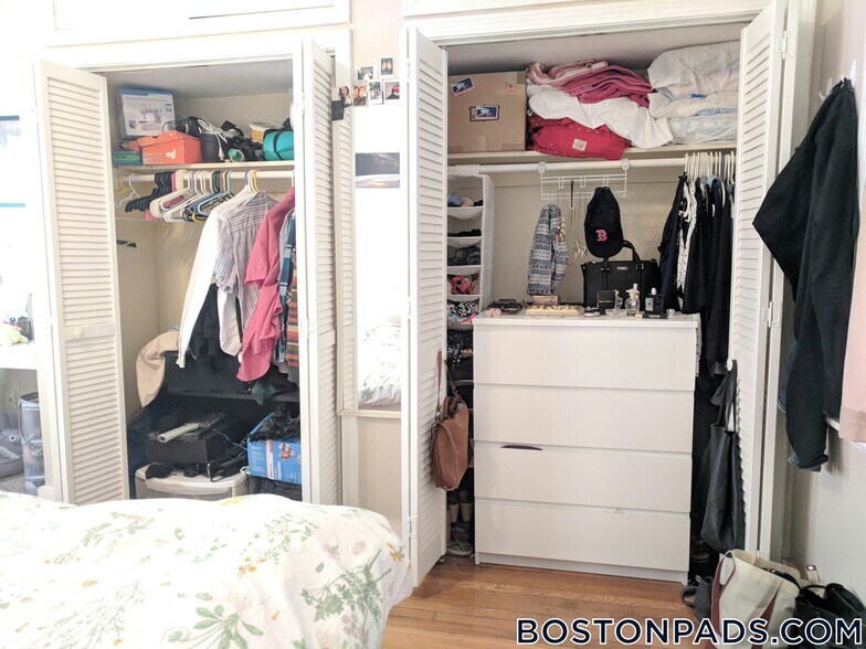 Building Photo - 1254 Commonwealth Ave