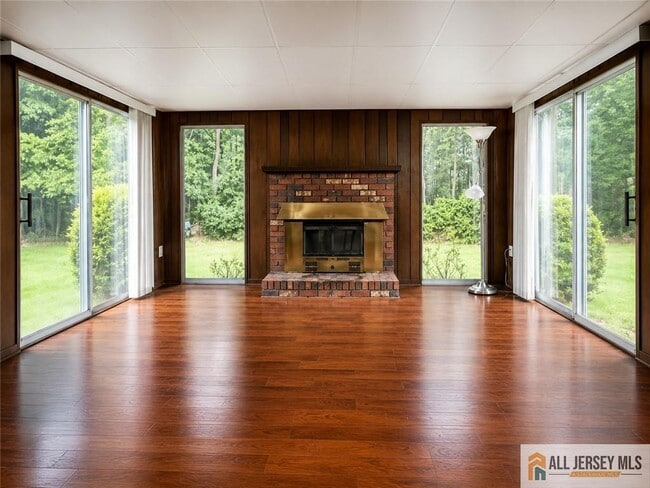 Building Photo - 441B Belford Rd