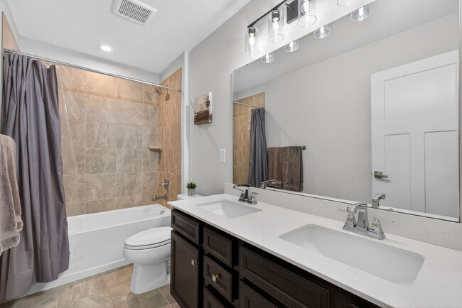 Building Photo - 9733 Goldenrod Ct