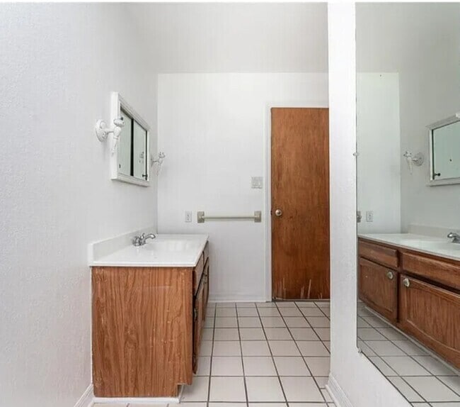 Building Photo - 29171 Orva Dr