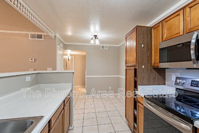 Building Photo - 1942 S Emerson