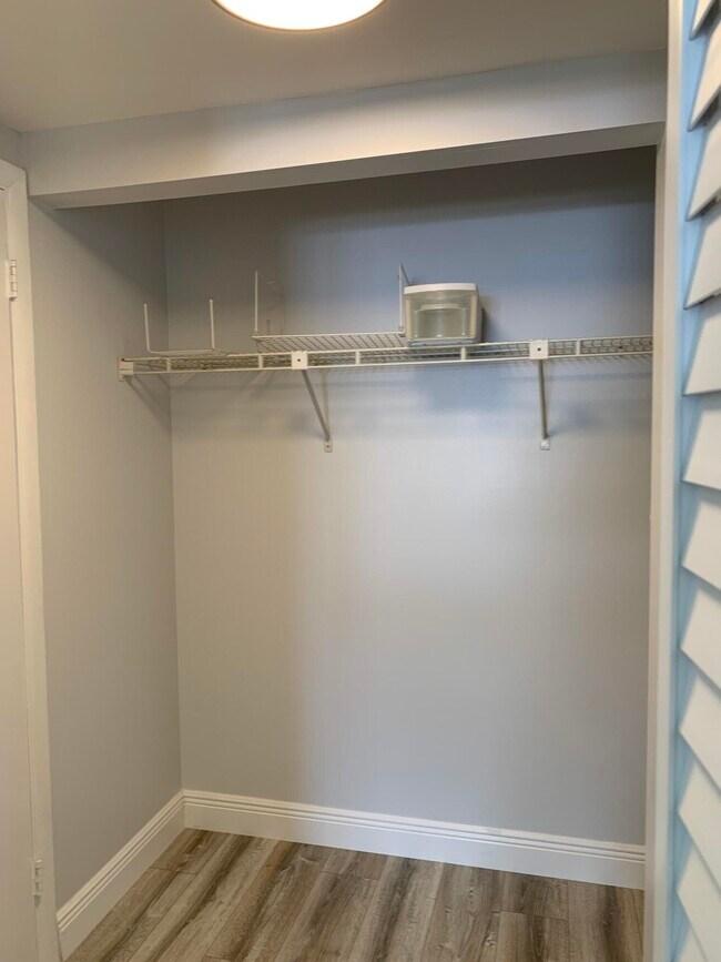 Building Photo - 3586 La Playas Ct