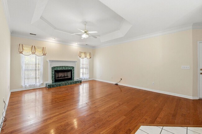 Building Photo - 790 Prairie Ln