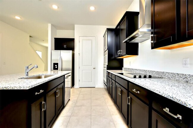 Building Photo - 6451 Cyrils Dr