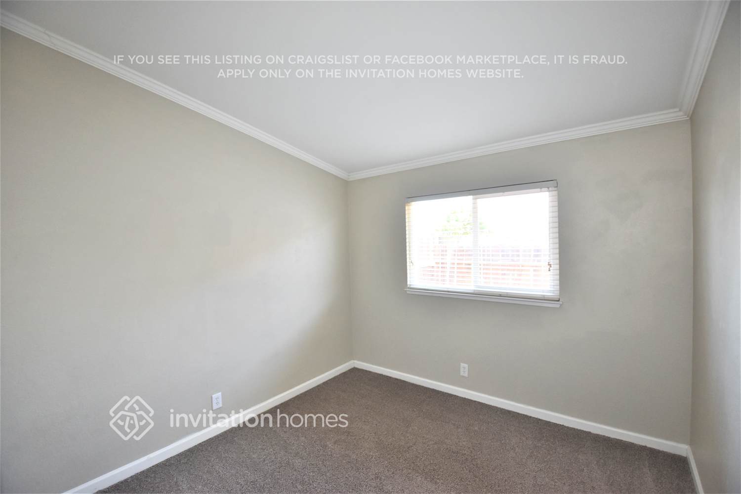 Building Photo - 7632 Harmony Oaks Way