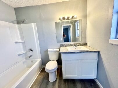 Building Photo - "Charming Lubbock with Spacious Ambiance – 1,479 Sq Ft Oasis on 40th Street!"