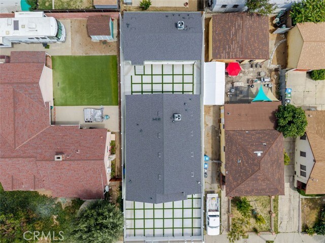 Building Photo - 10654 Nassau Ave