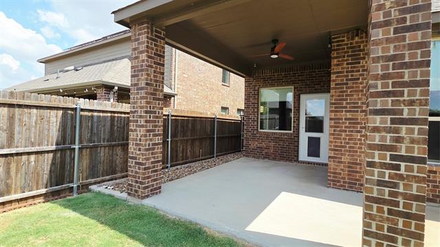 Building Photo - 2932 Log Cabin Dr