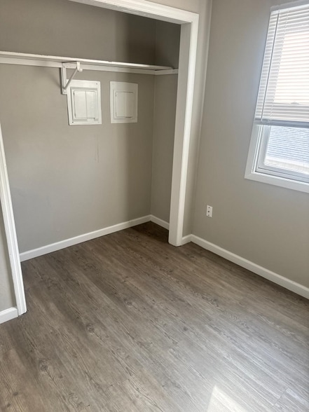 Building Photo - 1334 Juniper Dr