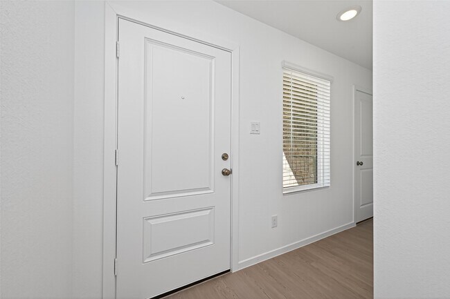 Building Photo - 18031 Valle Cupa Ln