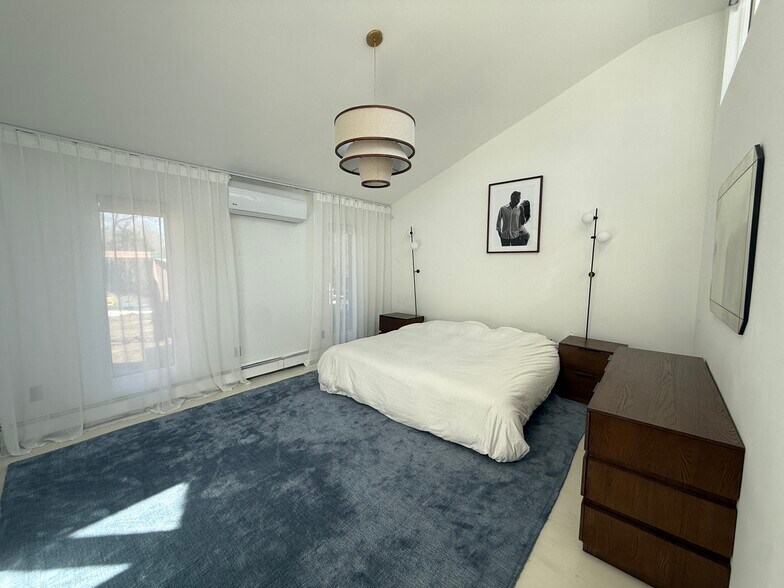 Building Photo - 40 Dogwood Ln