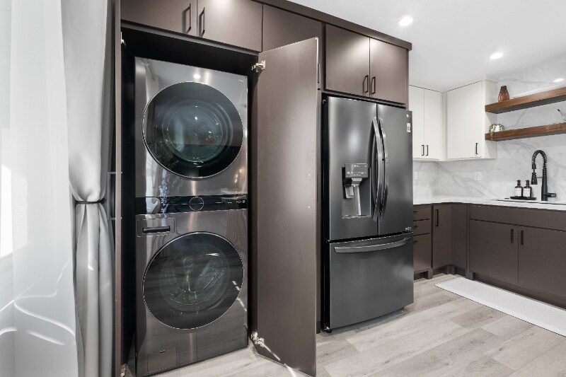 Building Photo - 2940 W Carson St