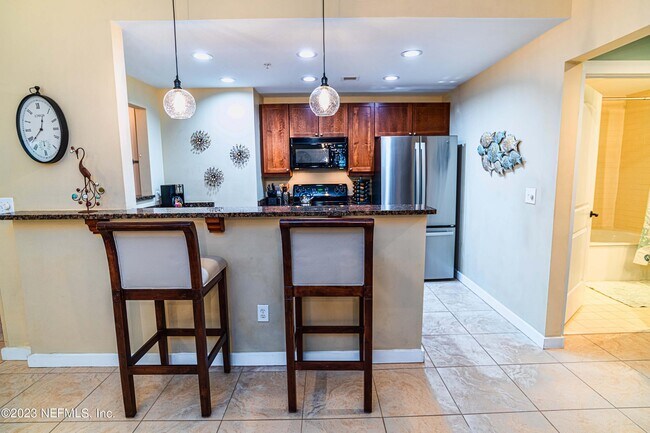 Building Photo - 955 Registry Blvd