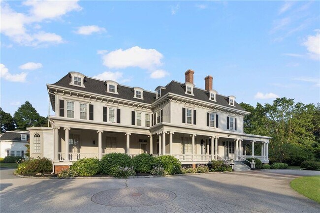 Building Photo - 412 Bellevue Ave