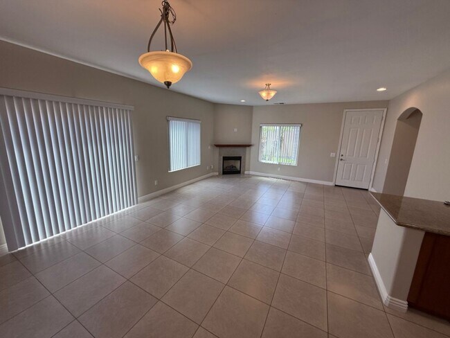 Building Photo - 3BR / 2.5BATH Imperial Beach Home | Private Yard & Attached 2-Car Garage