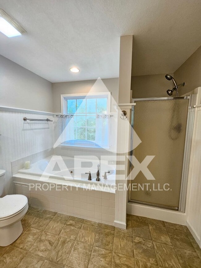 Building Photo - 5826 Wall Flower Ln