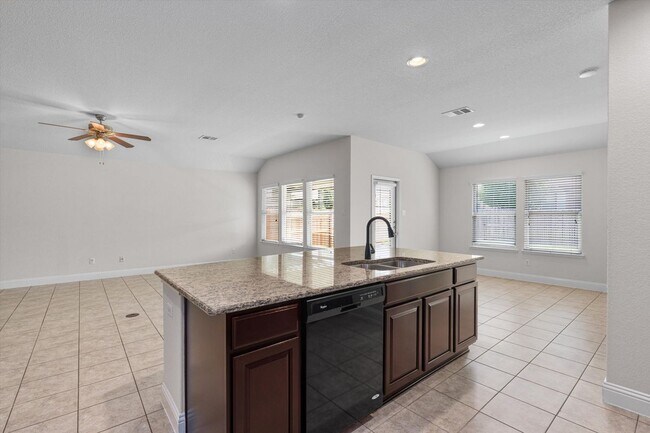 Building Photo - 3021 Angelina Ct