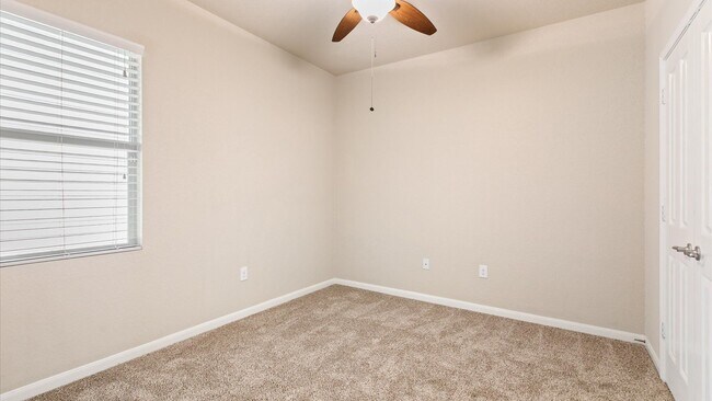 Building Photo - 6026 Cielo Ranch