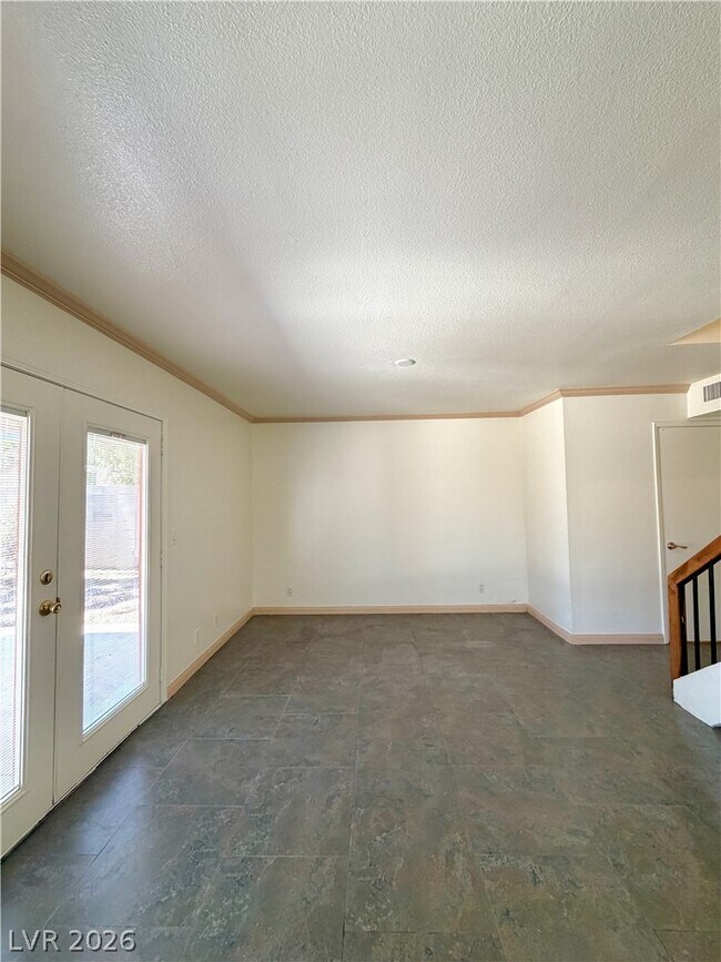 Building Photo - 6969 Mountain Moss Dr