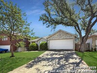 Building Photo - 9814 Diamond Cliff Dr