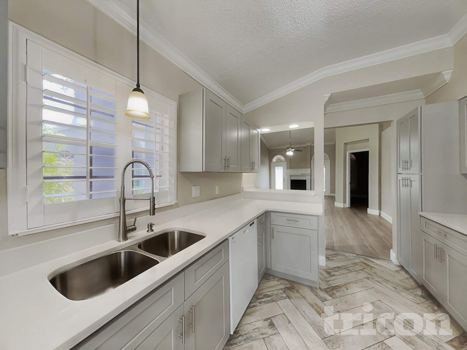 Building Photo - 10630 Satinwood Cir