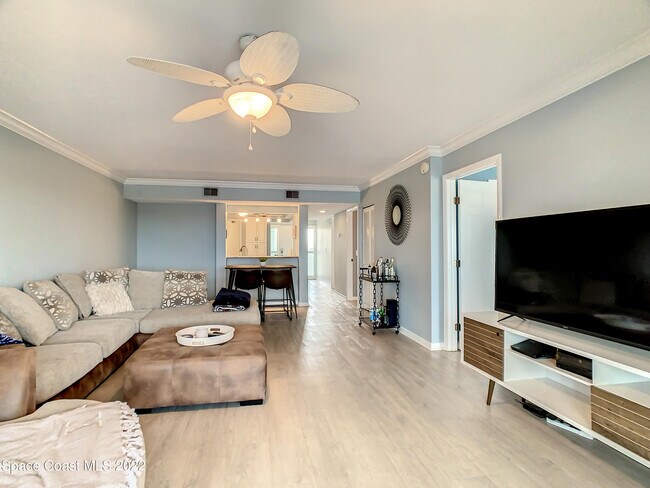 Building Photo - 1700 Commodore Blvd