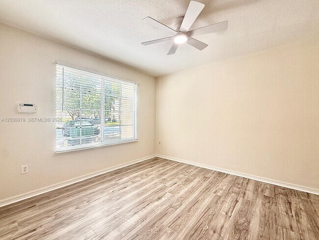 Building Photo - 4241 San Marino Blvd