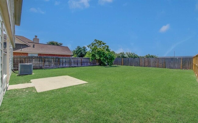 Building Photo - 9007 S Ferndale Pl Dr