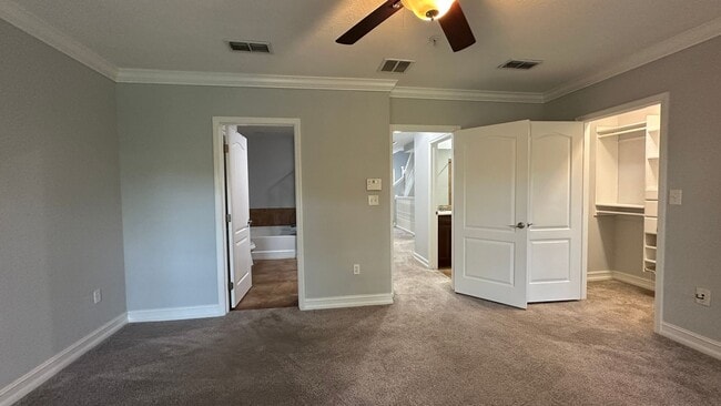 Building Photo - 3720 Messina Dr