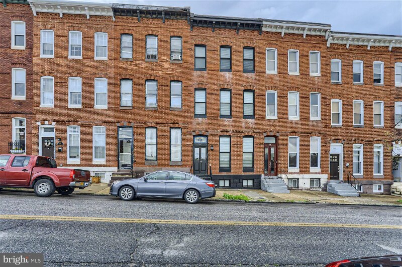 Building Photo - 1815 Park Ave