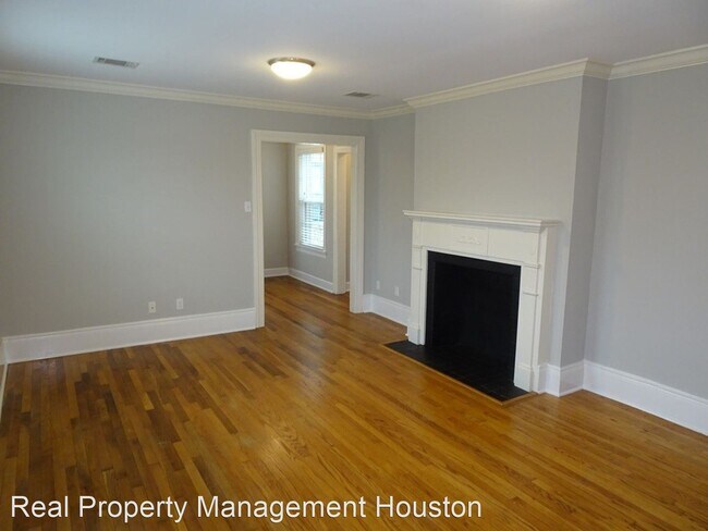 Building Photo - 1 br, 1 bath House - 2302 Blodgett Street #3