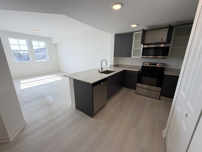 Building Photo - 5587 Millenia Blvd