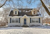 Building Photo - 1938 63rd St
