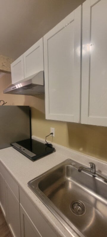 Building Photo - 5201 Brawood St