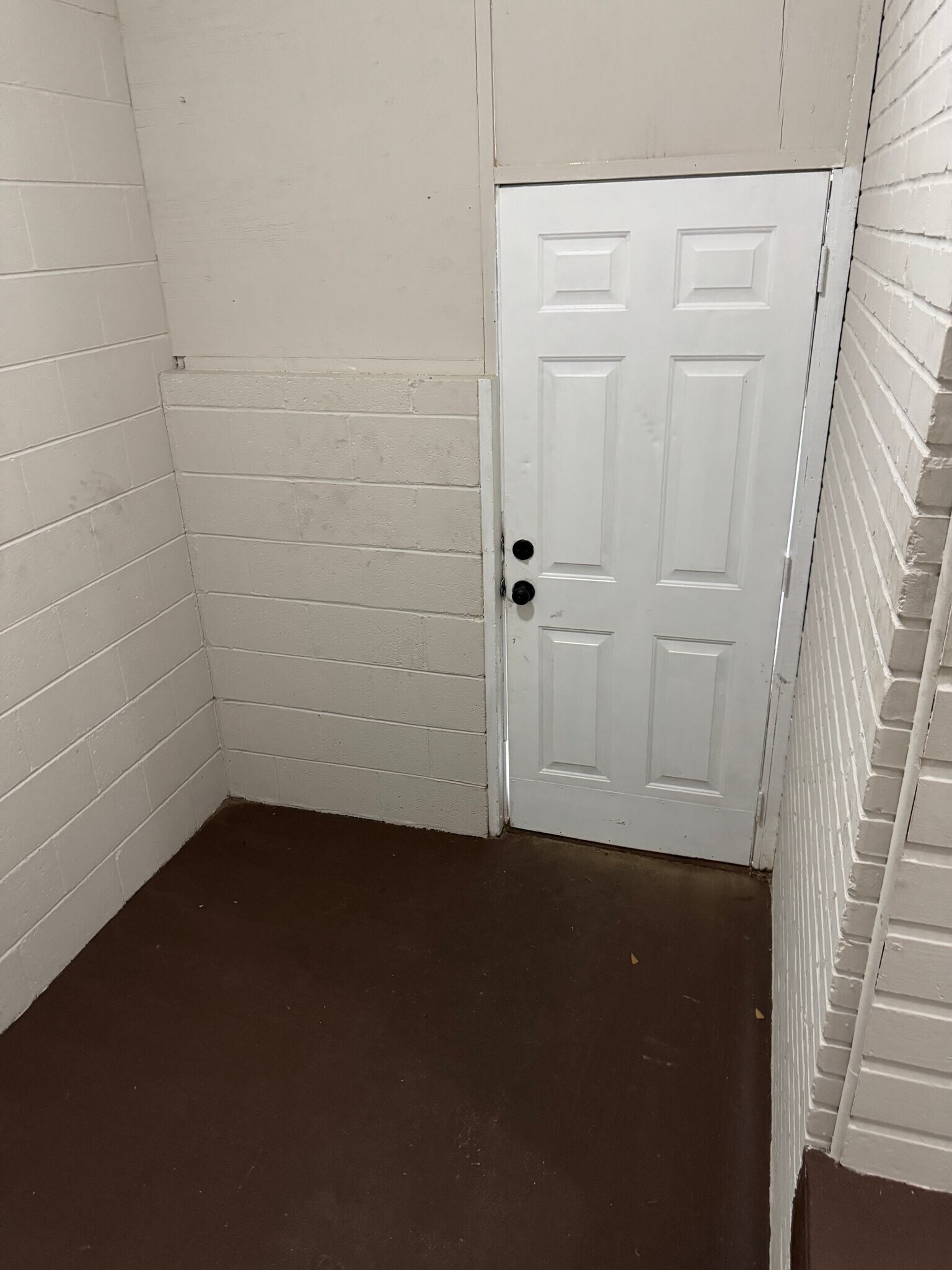 Building Photo - 109 Aventura Ct