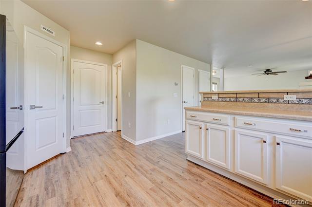 Building Photo - 835 Ridgebury Pl