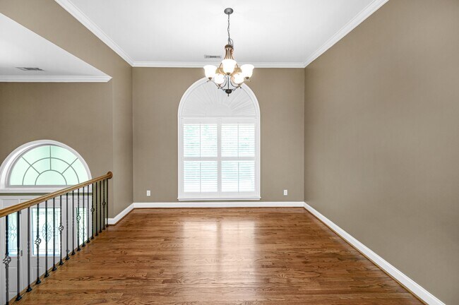 Building Photo - 12696 Alpine Cir