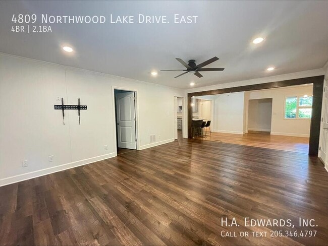 Building Photo - 4809 Northwood Lake Dr E