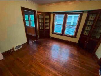 Dining Room - 1265 W Clifton Blvd