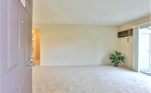 Primary Photo - 2669 Somerset Park Cir